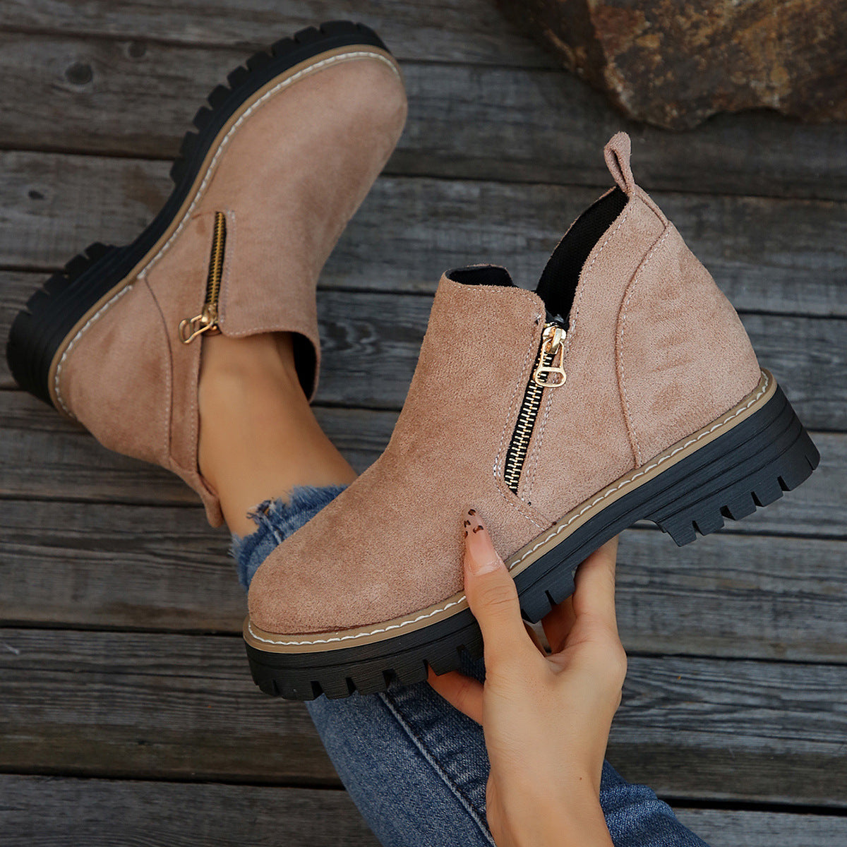 Women's Chelsea Boots Side-Zip Suede Ankle Boots Chunky Heel