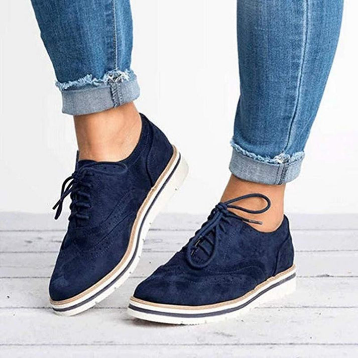 Women’s Lace Up Oxford Shoes with Brogue Detail