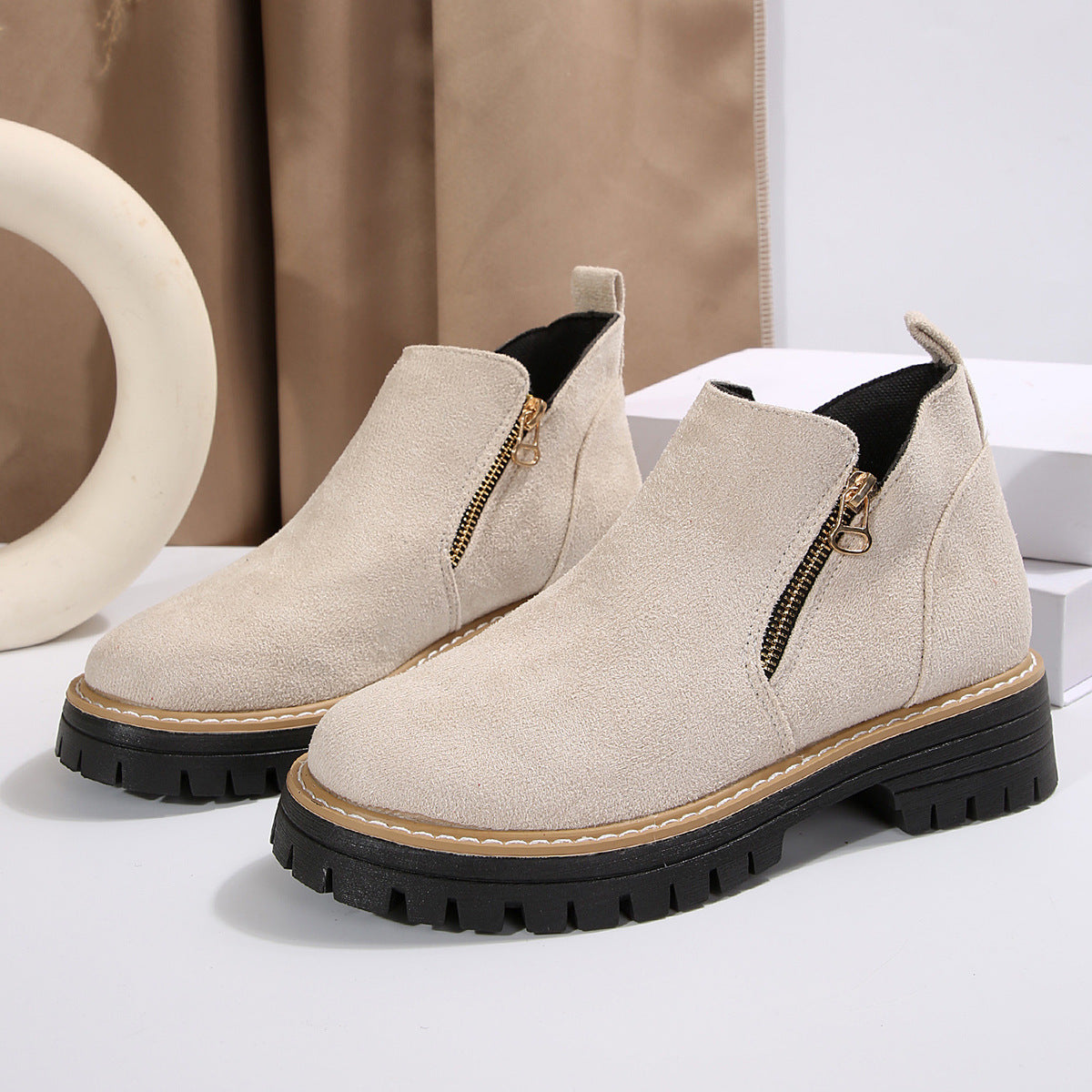 Women's Chelsea Boots Side-Zip Suede Ankle Boots Chunky Heel