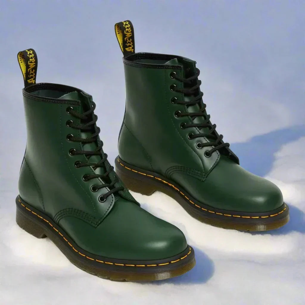 Men’s & Women’s Boots | Simple Style