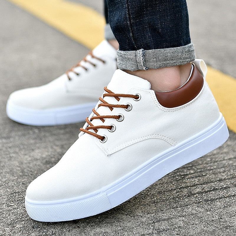 Men's Canvas Sneakers Stylish Comfort Casual Athletic Wear