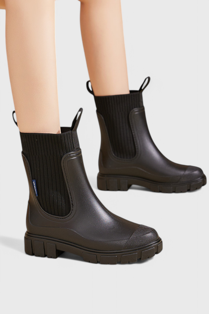 Women's Chelsea Boots Waterproof Design Sturdy Sole Casual Footwear