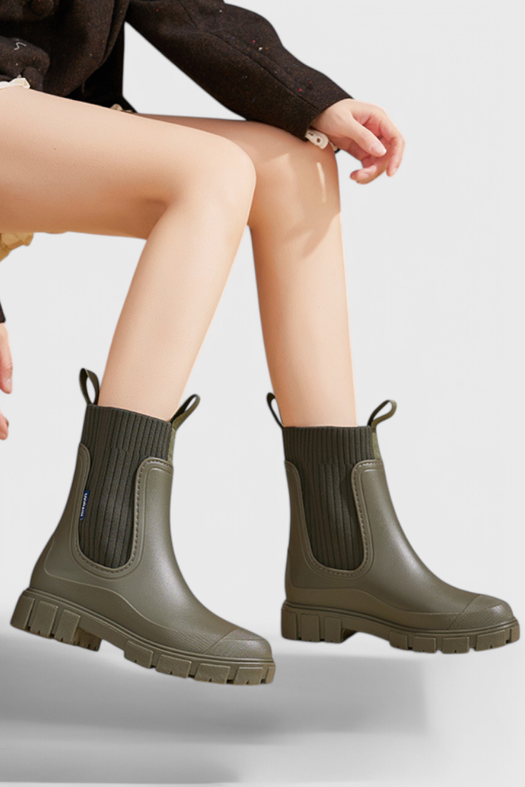 Women's Chelsea Boots Waterproof Design Sturdy Sole Casual Footwear