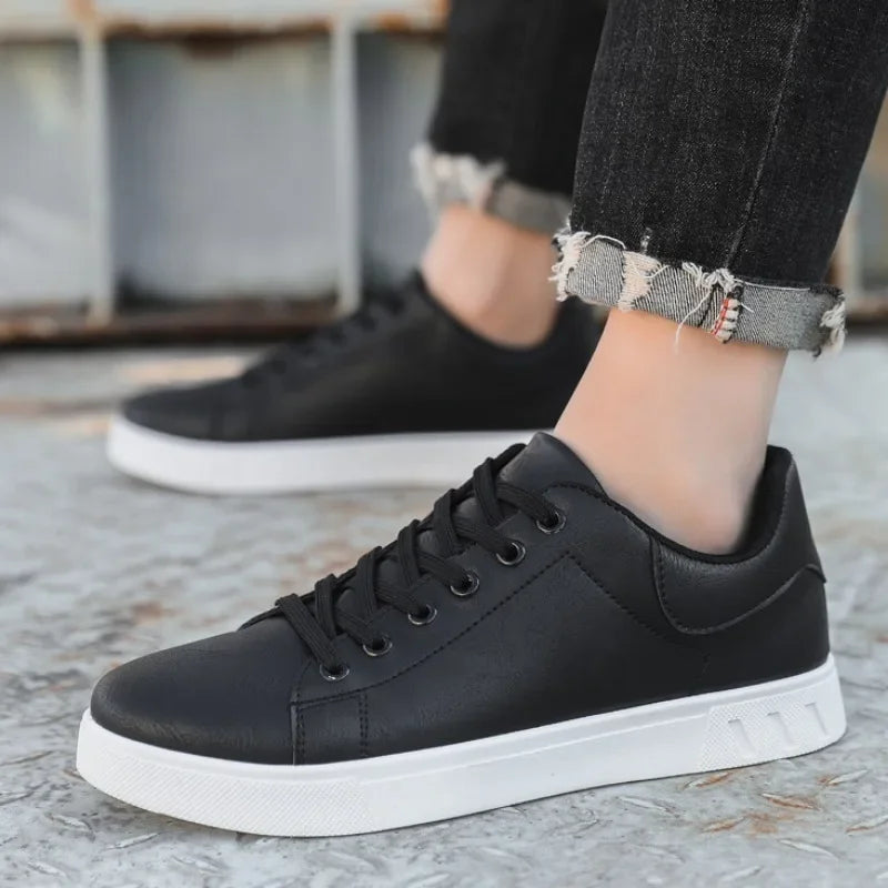 Men's Low-Top Sneakers Casual Shoes