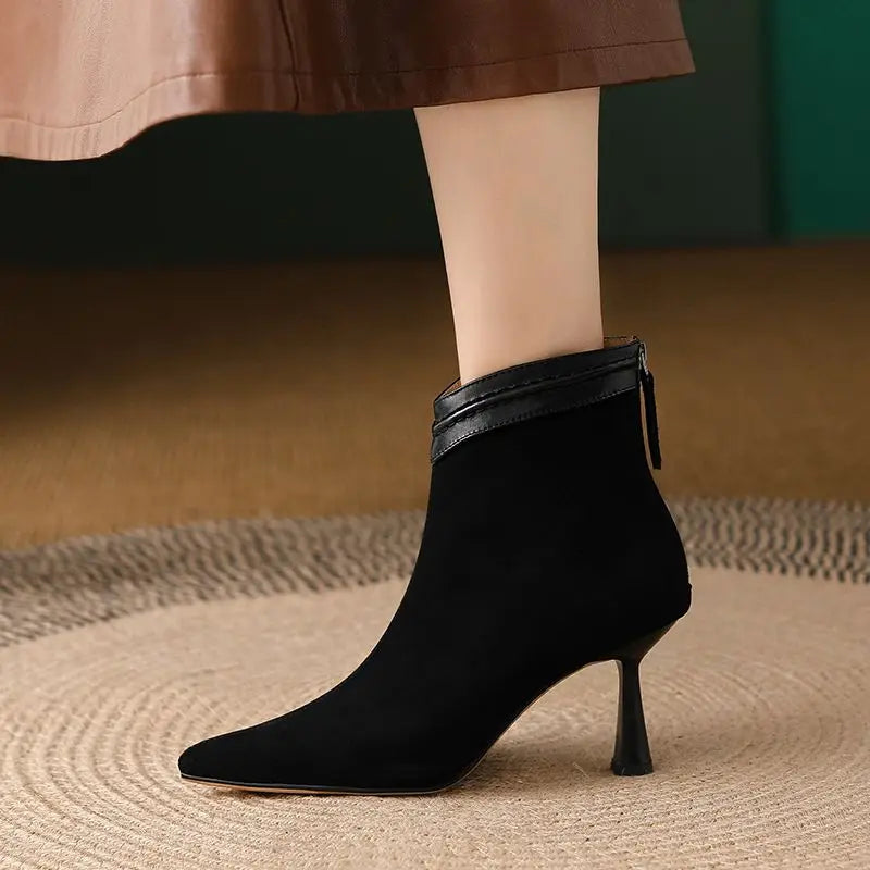 Women's Ankle Boots with Chunky Heel and Side Zipper | Casual Footwear