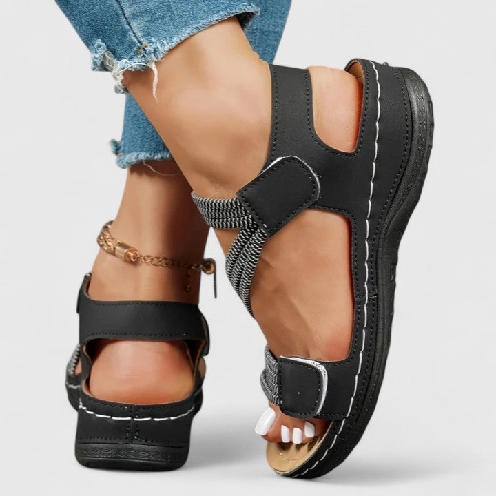 Lucy | Contoured Arch Sandals