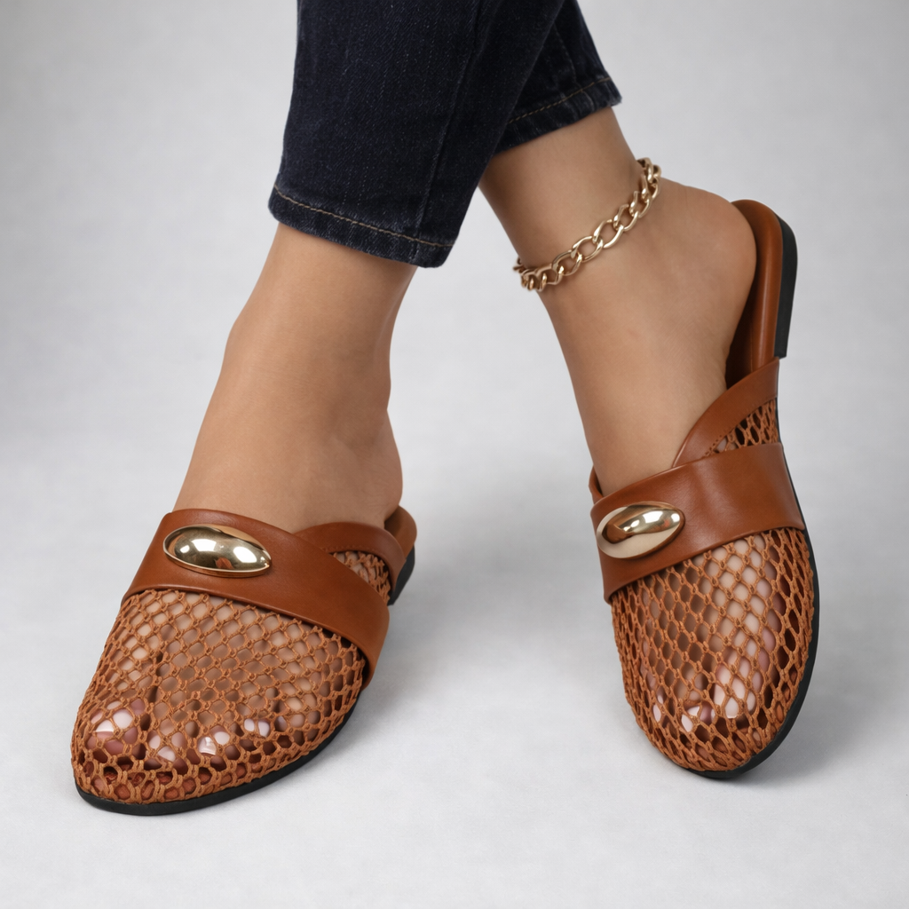Women's Flat Round Toe Woven Upper Slip-On Mule