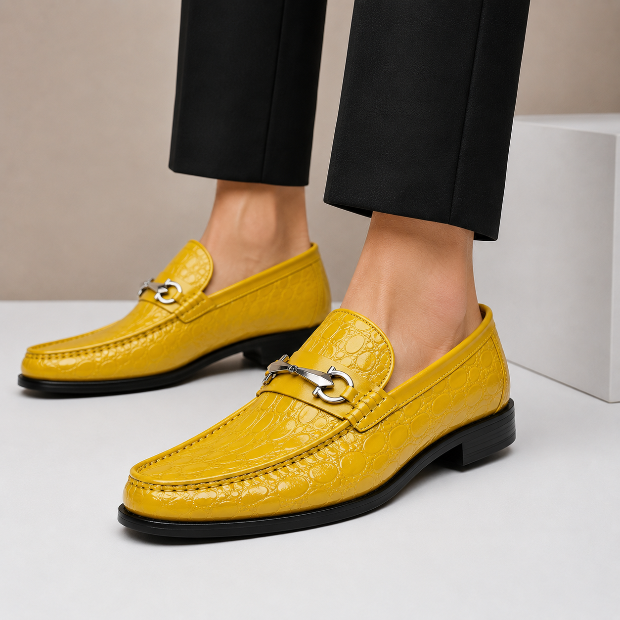 Men's Loafers Cowhide Leather Slip-On Casual Shoes