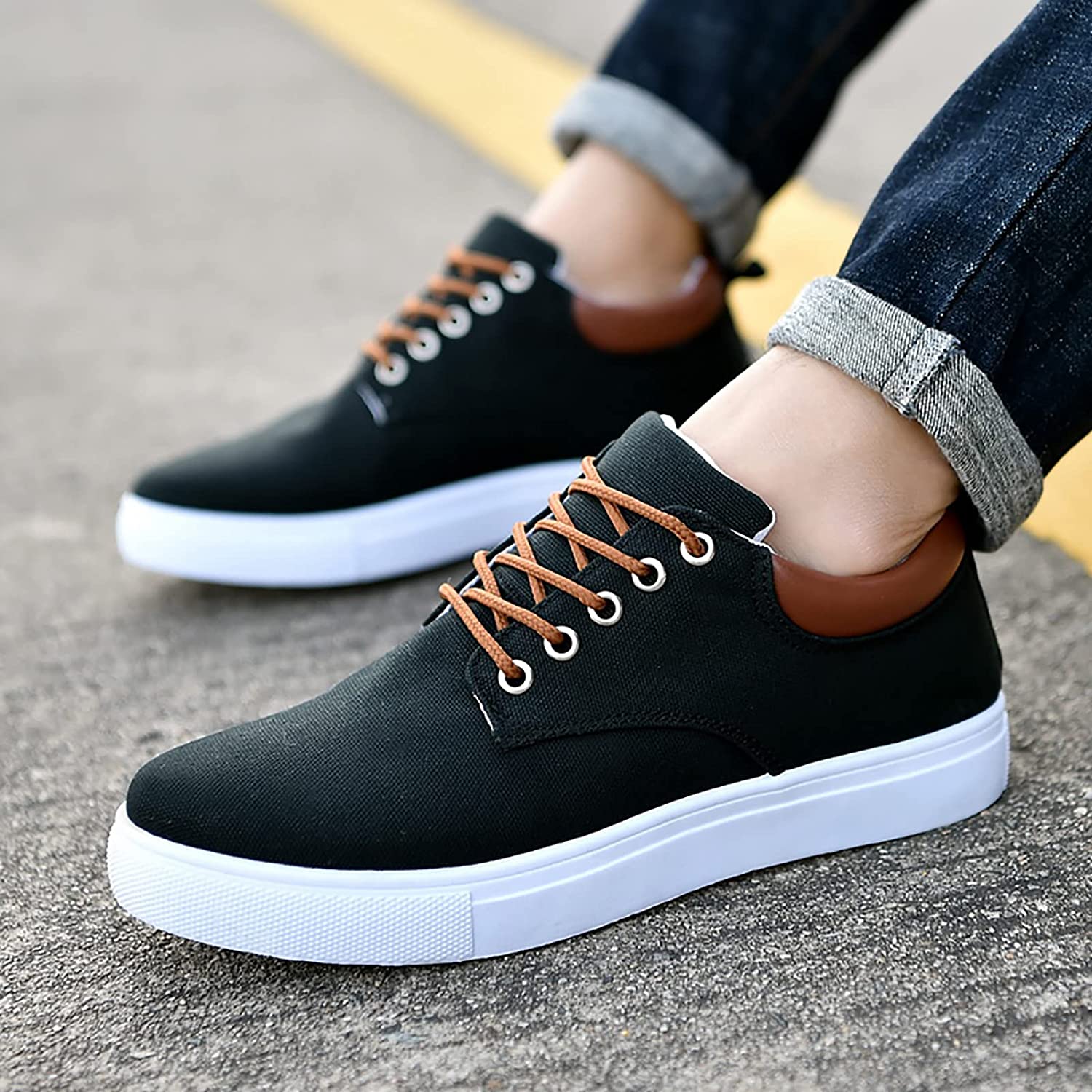 Men's Canvas Sneakers Stylish Comfort Casual Athletic Wear