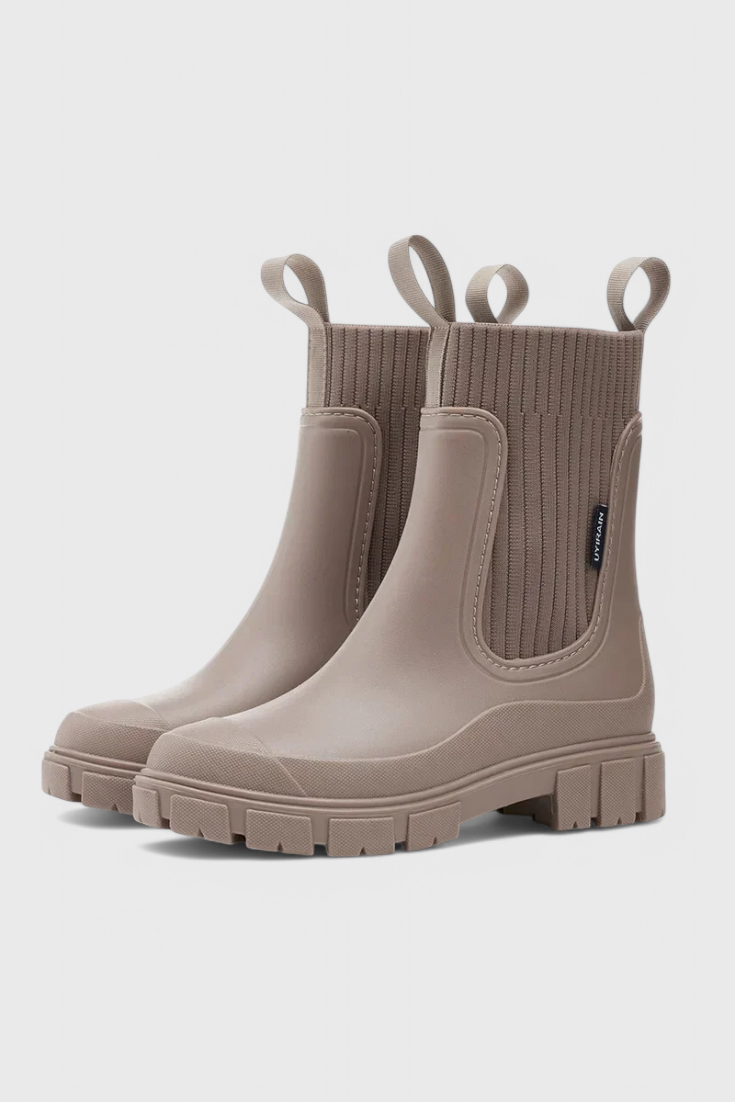 Women's Chelsea Boots Waterproof Design Sturdy Sole Casual Footwear