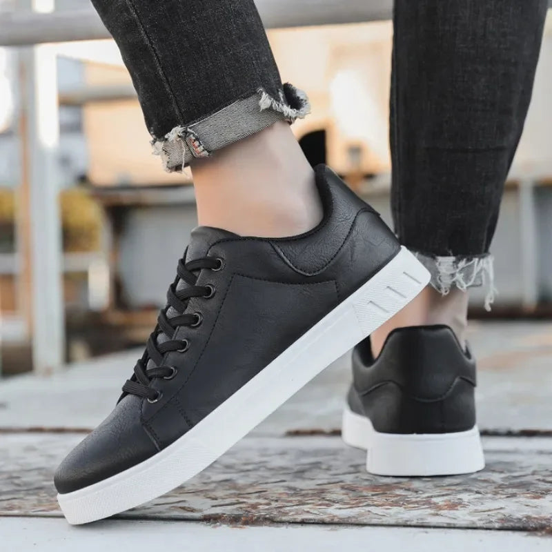Men's Low-Top Sneakers Casual Shoes